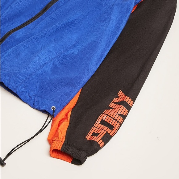 Off Shoulder Windbreaker Top - Picture 3 of 3